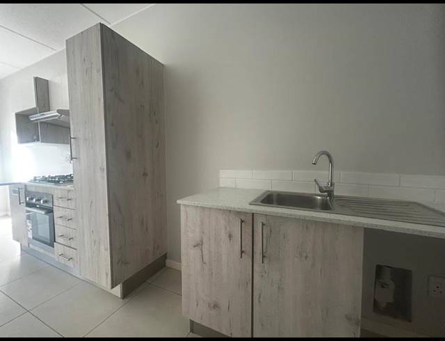 1 BEDROOM PROPERTY TO RENT IN HALFWAY GARDENS